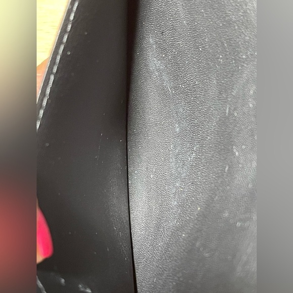 Louis Vuitton Damier Brazza wallet - Picture 4 of 11